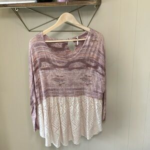 Free People blouse with eyelet lace Size Small. Dusty rose, lavender & cream!